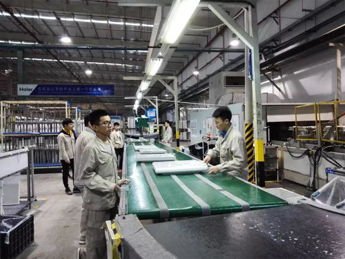 讀省重點(diǎn)專業(yè)，做新電氣人 機(jī)電設(shè)備安裝引領(lǐng)未來(lái)